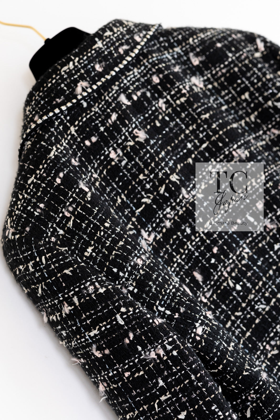 CHANEL 05C Black Silver Trim CC Logo Emblem Lesage Blazer Jacket 38 シャネル ブラック シルバー トリム CC ロゴ エンブレム ルサージュ ブレザー ジャケット 即発