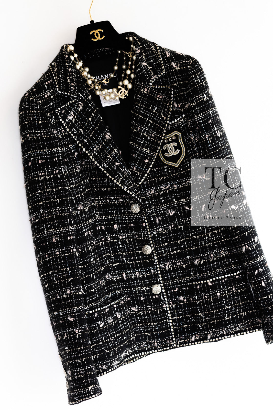 CHANEL 05C Black Silver Trim CC Logo Emblem Lesage Blazer Jacket 38 シャネル ブラック シルバー トリム CC ロゴ エンブレム ルサージュ ブレザー ジャケット 即発