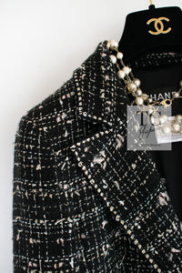 CHANEL 05C Black Silver Trim CC Logo Emblem Lesage Blazer Jacket 38 シャネル ブラック シルバー トリム CC ロゴ エンブレム ルサージュ ブレザー ジャケット 即発