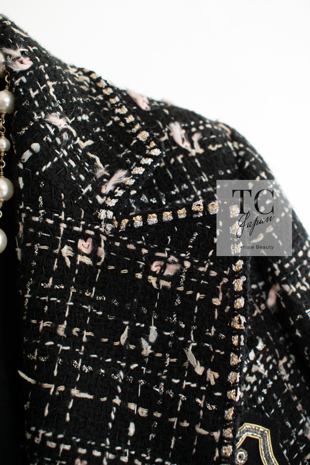 CHANEL 05C Black Silver Trim CC Logo Emblem Lesage Blazer Jacket 38 シャネル ブラック シルバー トリム CC ロゴ エンブレム ルサージュ ブレザー ジャケット 即発