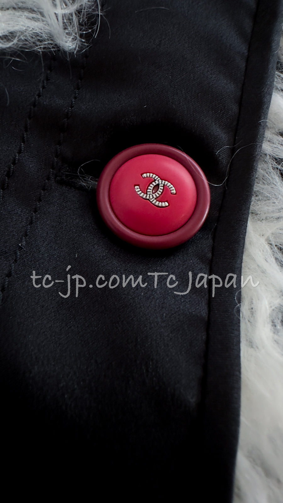 CHANEL 17B Black Silk Ivory Fantasy Fur Jacket Coat 48 シャネル ブラック シルク アイボリー ファー ジャケット コート 即発