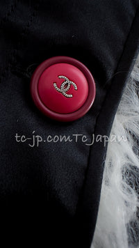 CHANEL 17B Black Silk Ivory Fantasy Fur Jacket Coat 48 シャネル ブラック シルク アイボリー ファー ジャケット コート 即発