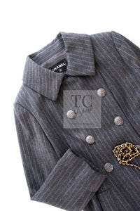 CHANEL 18PF Charcoal Gray Striped Wool Coat 40 シャネル チャコール グレー ストライプ ウール コート 即発