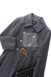 CHANEL 18PF Charcoal Gray Striped Wool Coat 40 シャネル チャコール グレー ストライプ ウール コート 即発