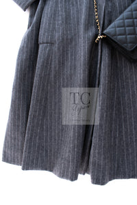 CHANEL 18PF Charcoal Gray Striped Wool Coat 40 シャネル チャコール グレー ストライプ ウール コート 即発