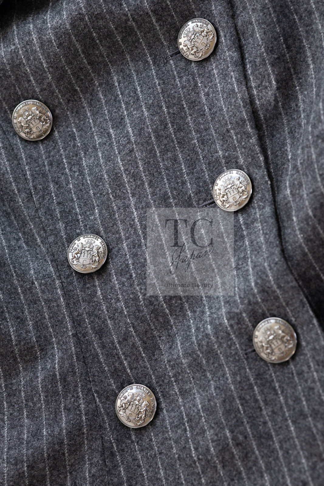CHANEL 18PF Charcoal Gray Striped Wool Coat 40 シャネル チャコール グレー ストライプ ウール コート 即発