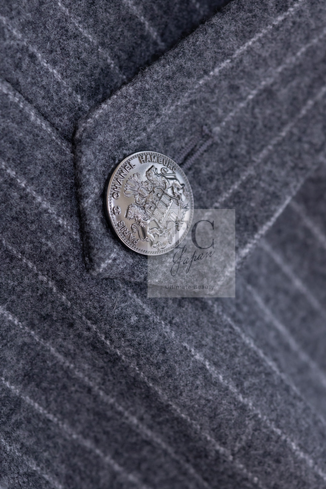 CHANEL 18PF Charcoal Gray Striped Wool Coat 40 シャネル チャコール グレー ストライプ ウール コート 即発