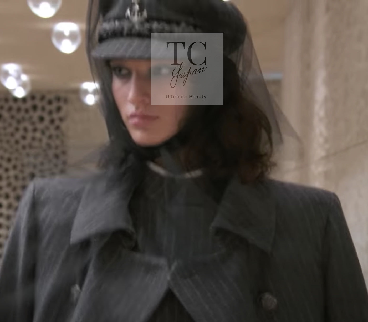 CHANEL 18PF Charcoal Gray Striped Wool Coat 40 シャネル チャコール グレー ストライプ ウール コート 即発