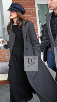 CHANEL 18PF Charcoal Gray Striped Wool Coat 40 シャネル チャコール グレー ストライプ ウール コート 即発