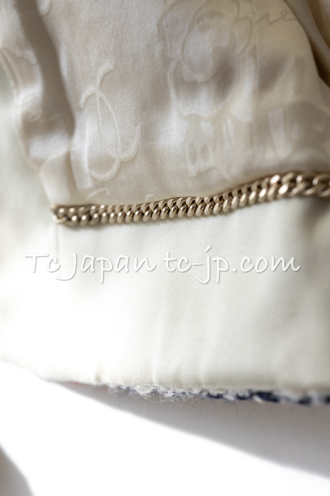 CHANEL 18PA Ivory Navy Red Tricolor Braid Trim Wool Tweed Jacket Coat 36 38 シャネル アイボリー ネイビー レッド トリコロール ブレード トリム ウール ジャケット コート 即発