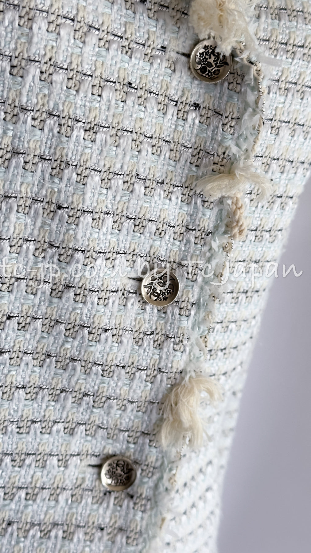 CHANEL 05C Pale Blue Fringe Tweed Jacket 36 シャネル ペールブルー フリンジ ツイード ジャケット 即発