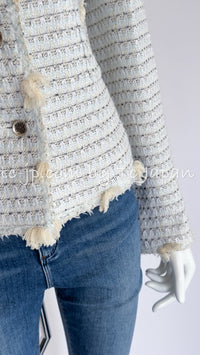CHANEL 05C Pale Blue Fringe Tweed Jacket 36 シャネル ペールブルー フリンジ ツイード ジャケット 即発