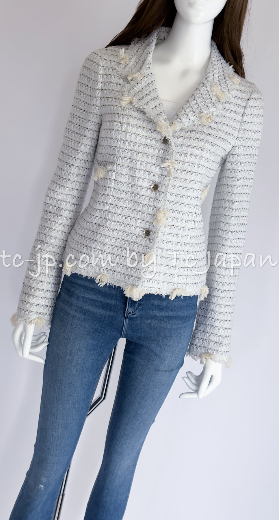 CHANEL 05C Pale Blue Fringe Tweed Jacket 36 シャネル ペールブルー フリンジ ツイード ジャケット 即発