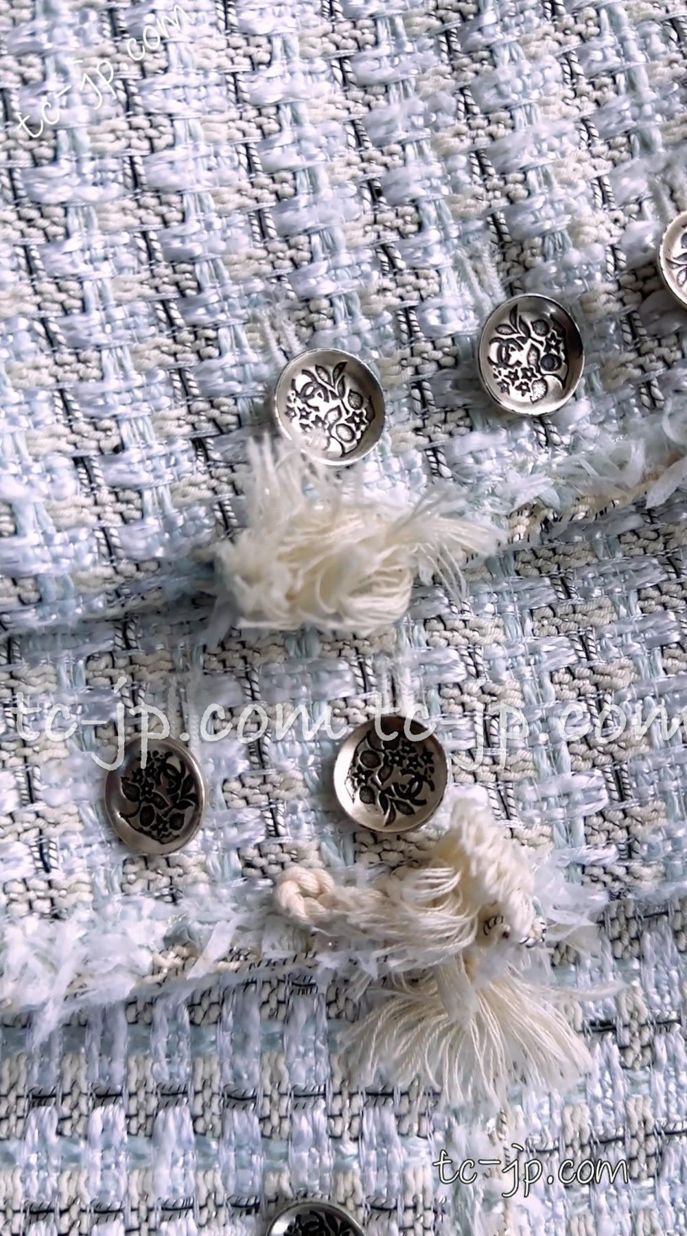 CHANEL 05C Pale Blue Fringe Tweed Jacket 36 シャネル ペールブルー フリンジ ツイード ジャケット 即発