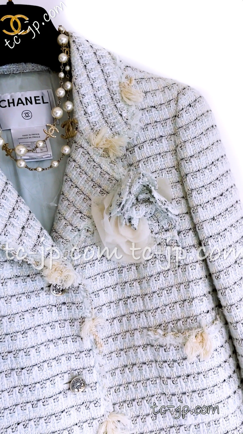 CHANEL 05C Pale Blue Fringe Tweed Jacket 36 シャネル ペールブルー フリンジ ツイード ジャケット 即発