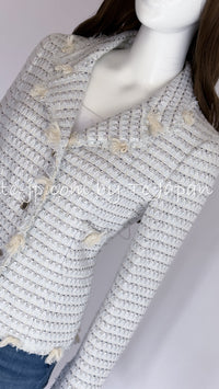 CHANEL 05C Pale Blue Fringe Tweed Jacket 36 シャネル ペールブルー フリンジ ツイード ジャケット 即発