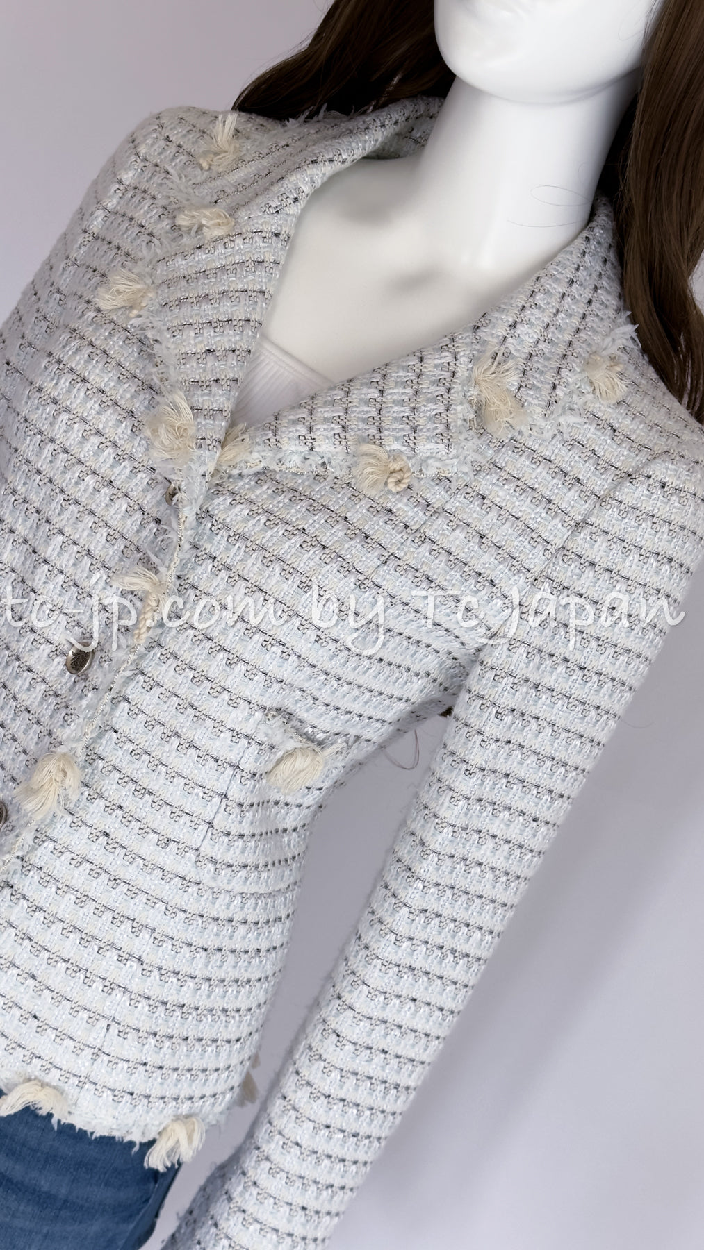 CHANEL 05C Pale Blue Fringe Tweed Jacket 36 シャネル ペールブルー フリンジ ツイード ジャケット 即発