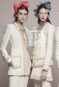 CHANEL 17PF Ivory Creme Gold Trim Wool Tweed Jacket 38 シャネル アイボリー クリーム ゴールド トリミング ウール ジャケット 即発