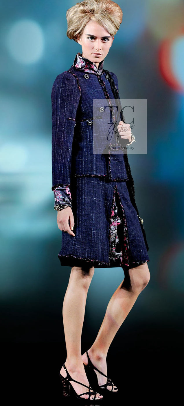 CHANEL 10PF Black Red Trimming Wool Tweed Collarless Jacket 38 シャネル ブラック レッド トリミング ウール ツイード ノーカラー ジャケット 即発