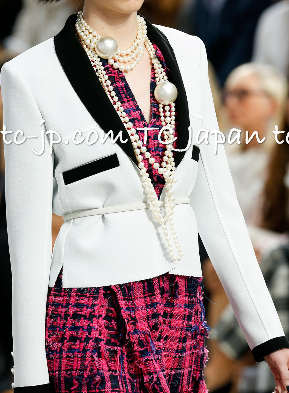 CHANEL 14S Off White Black Jacket 34 36 シャネル オフホワイト ブラック ジャケット 即発