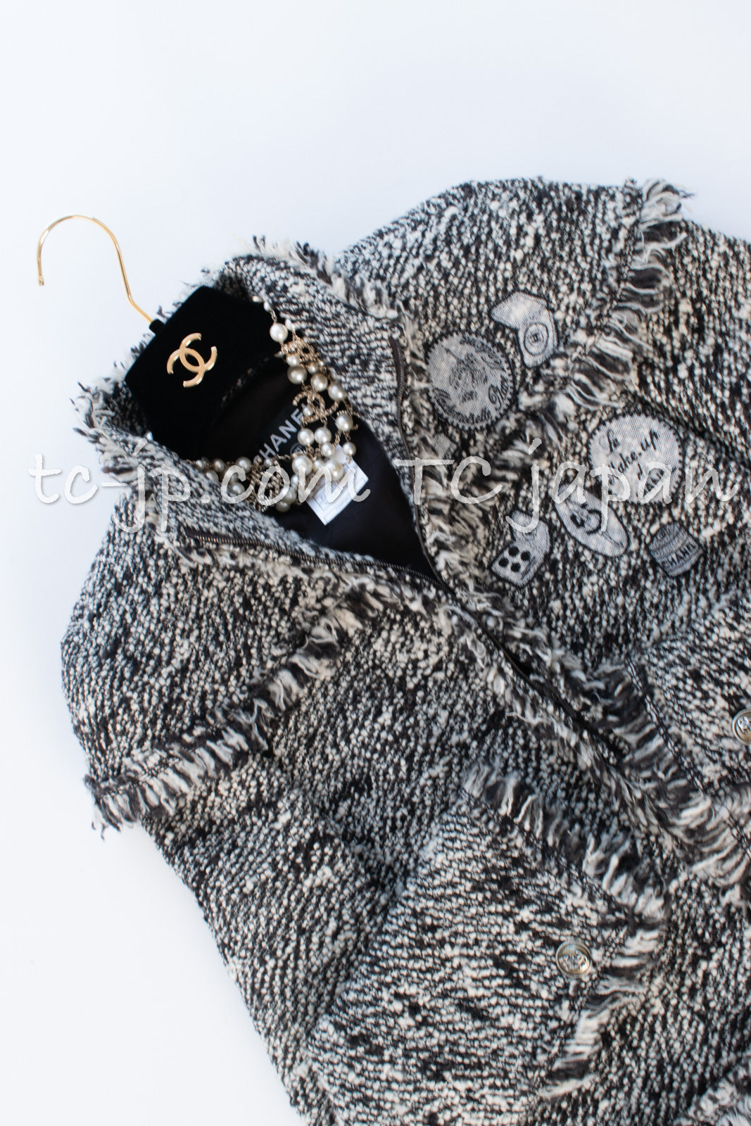 CHANEL 04A Black Choco Le Makeup de Tweed Jacket 34 36 シャネル ブラック チョコ メイクアップ ワッペン ウール ツイード ジャケット 即発