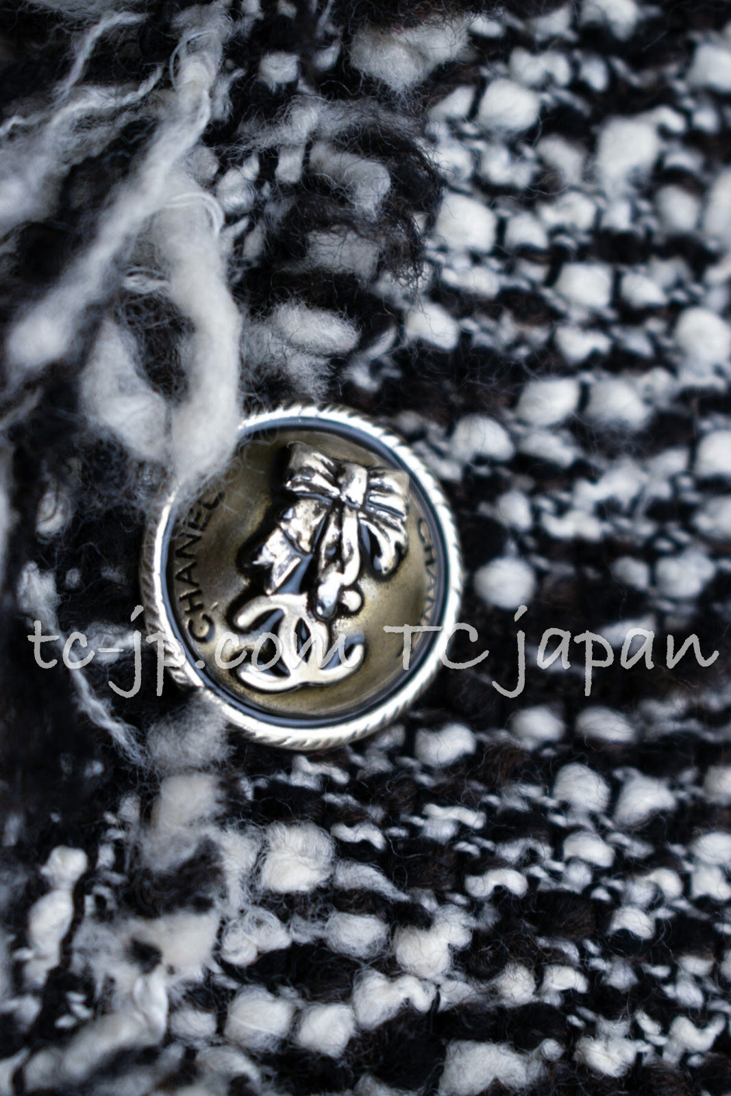 CHANEL 04A Black Choco Le Makeup de Tweed Jacket 34 36 シャネル ブラック チョコ メイクアップ ワッペン ウール ツイード ジャケット 即発