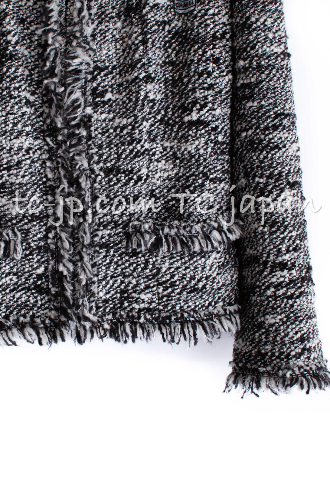 CHANEL 04A Black Choco Le Makeup de Tweed Jacket 34 36 シャネル ブラック チョコ メイクアップ ワッペン ウール ツイード ジャケット 即発