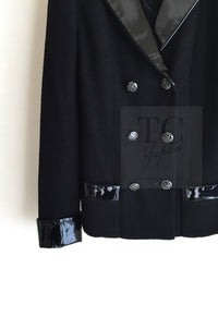 CHANEL 15A Black Wool Patent Leather Collar Jacket 36 38 シャネル ブラック ウール パテント レザー 襟 女優 パク シネ着 ジャケット 即発