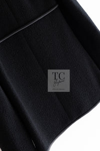 CHANEL 15B Black Wool Piping Collarless Jacket 34 36 38 シャネル ブラック ウール パイピング ノーカラー ジャケット 即発