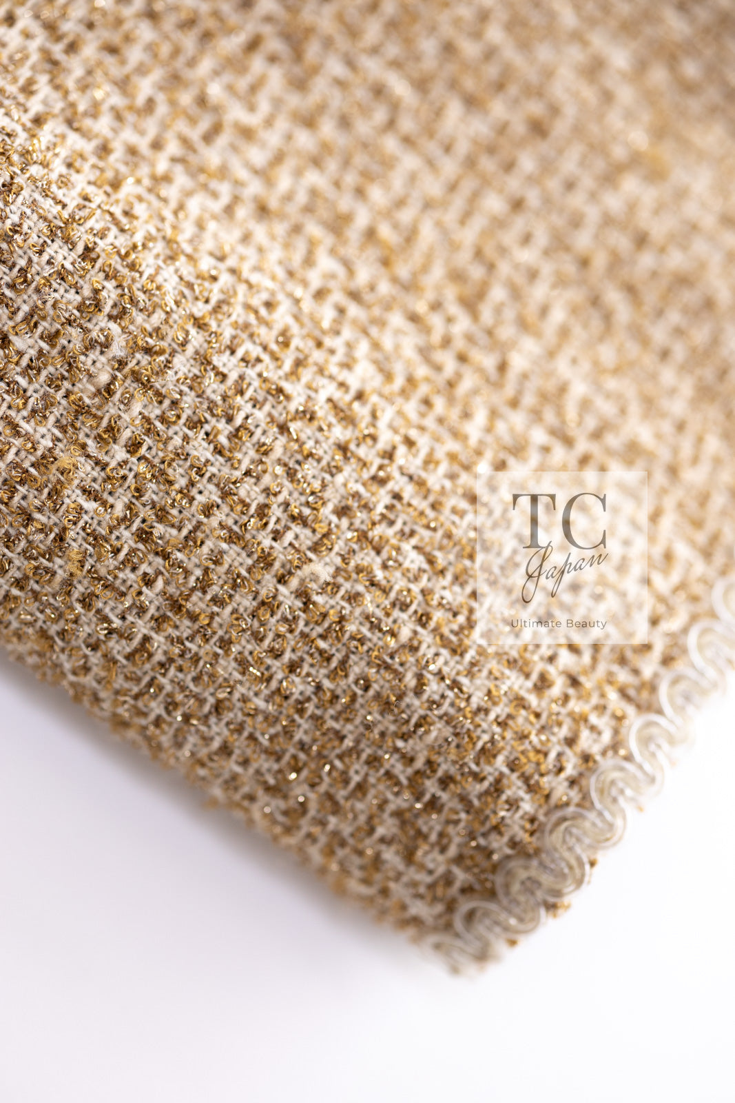 CHANEL 13C Gold Silk Fringe Collarless Tweed Jacket Skirt Suit 38 シャネル ゴールド シルク フリンジ ノーカラー ツイード ジャケット スカート スーツ 即発