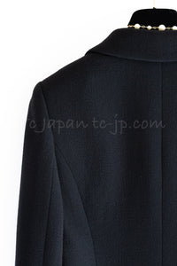 CHANEL 09C Black Wool Silk Collar Jacket Heart CC Button 34 シャネル ブラック CC ハート ボタン ウール シルク襟 ジャケット 即発