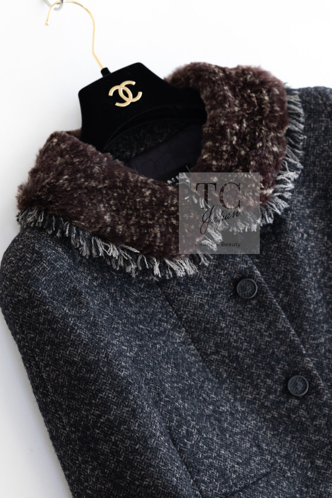 CHANEL 05A Charcoal Gray Brown Rabbit Real Fur Wool Tweed Jacket 34 シャネル チャコール グレー ブラウン ラビット ラパン リアル ファー ウール ツイード ジャケット 即発