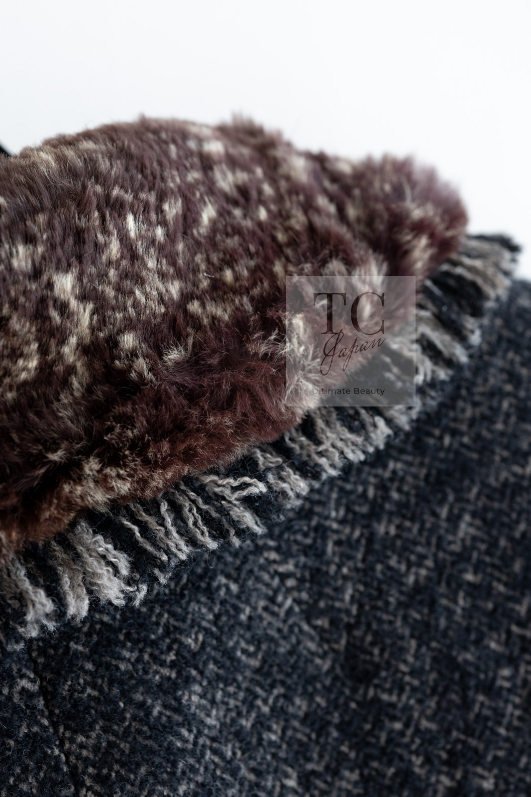 CHANEL 05A Charcoal Gray Brown Rabbit Real Fur Wool Tweed Jacket 34 シャネル チャコール グレー ブラウン ラビット ラパン リアル ファー ウール ツイード ジャケット 即発