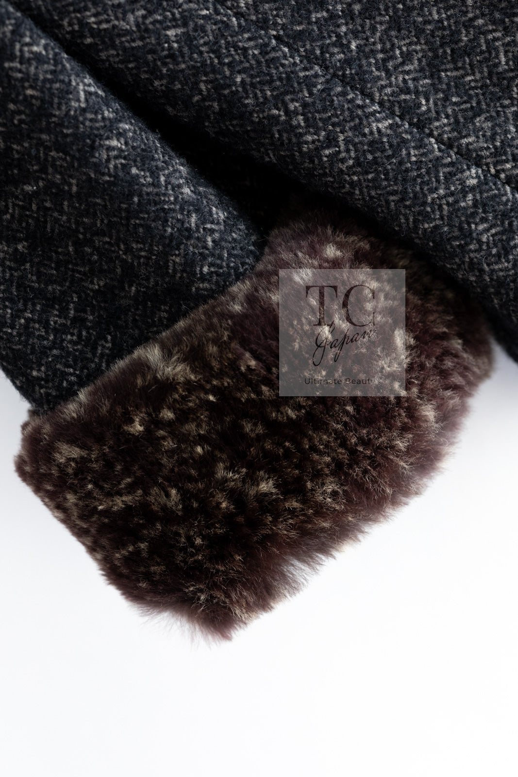 CHANEL 05A Charcoal Gray Brown Rabbit Real Fur Wool Tweed Jacket 34 シャネル チャコール グレー ブラウン ラビット ラパン リアル ファー ウール ツイード ジャケット 即発