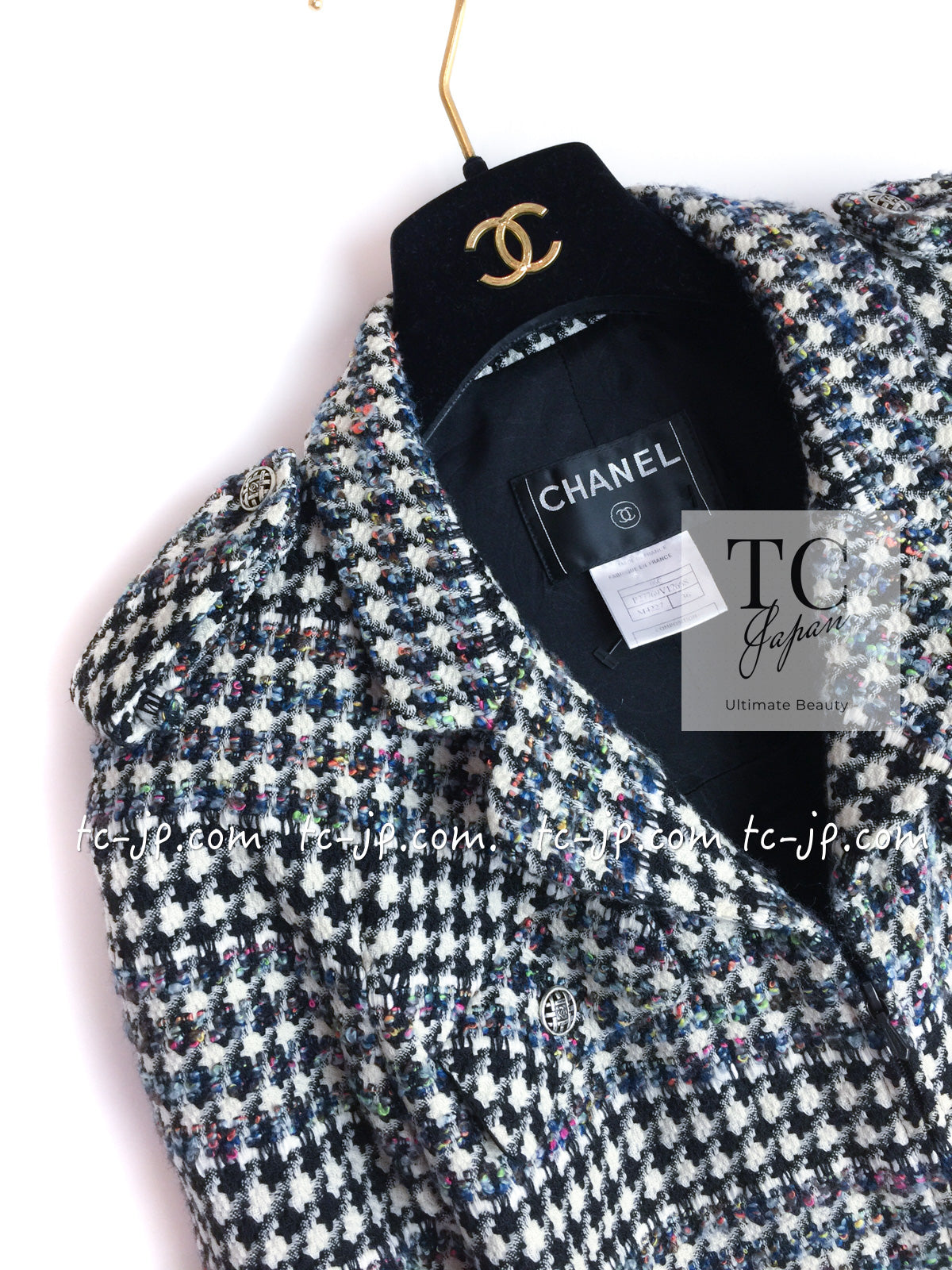 CHANEL 06C Ivory Black Multicolor Epaulets Zipper Wool Cotton Tweed Jacket 36 シャネル アイボリー ブラック マルチカラー ジッパー ウール コットン ツイード ジャケット 即発