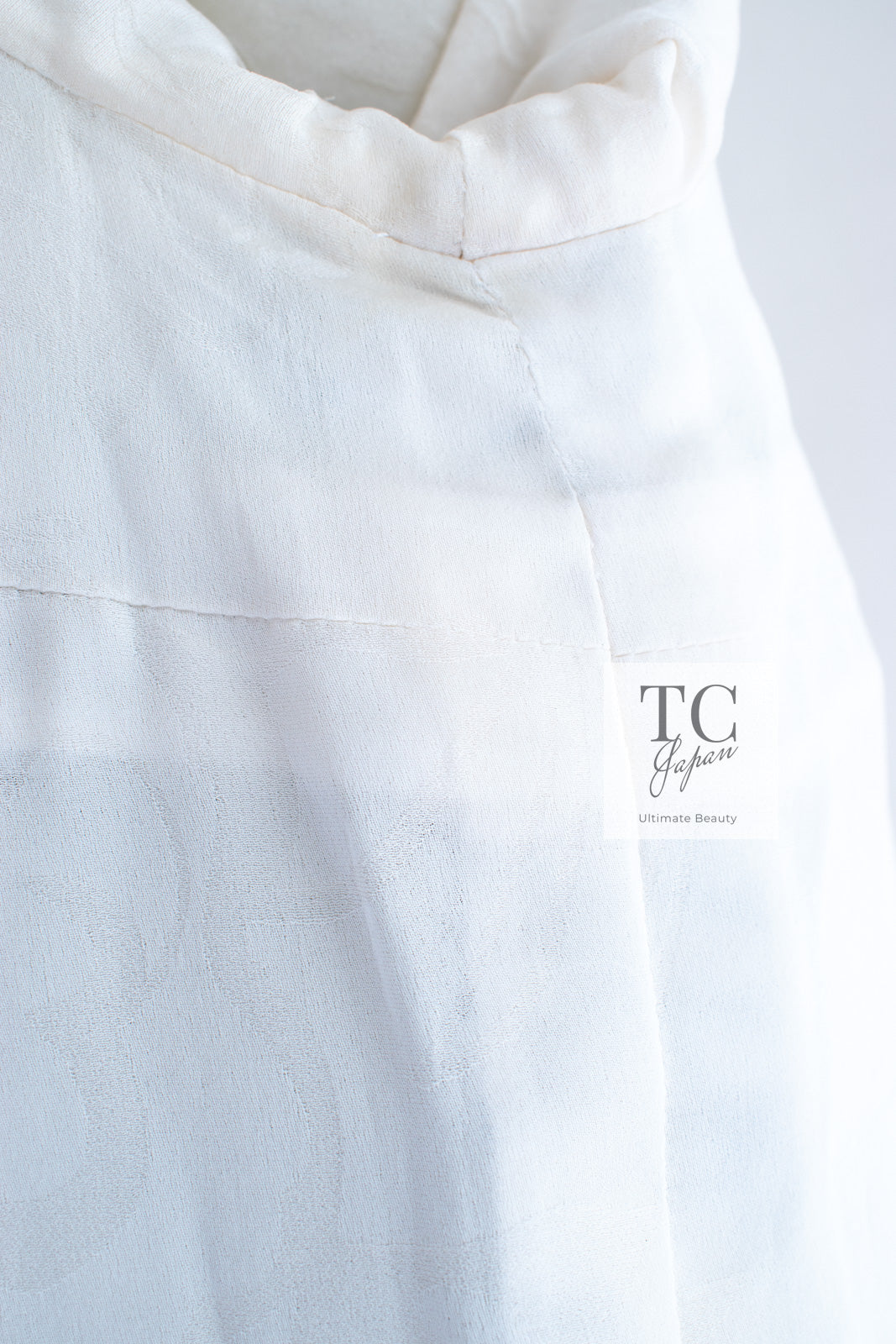 CHANEL 15S White Floral Pattern Short Sleeve Zipper Jacket 38 シャネル ホワイト フローラル 花柄 カメリア ジッパー ジャケット 即発