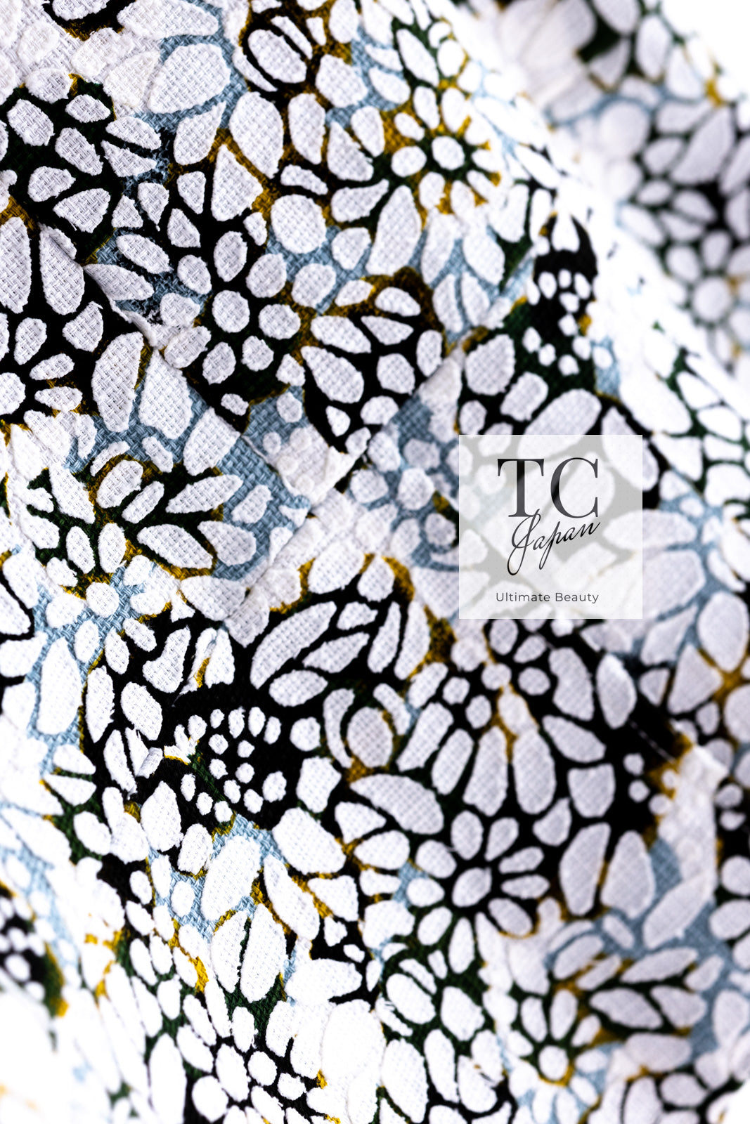 CHANEL 15S White Floral Pattern Short Sleeve Zipper Jacket 38 シャネル ホワイト フローラル 花柄 カメリア ジッパー ジャケット 即発