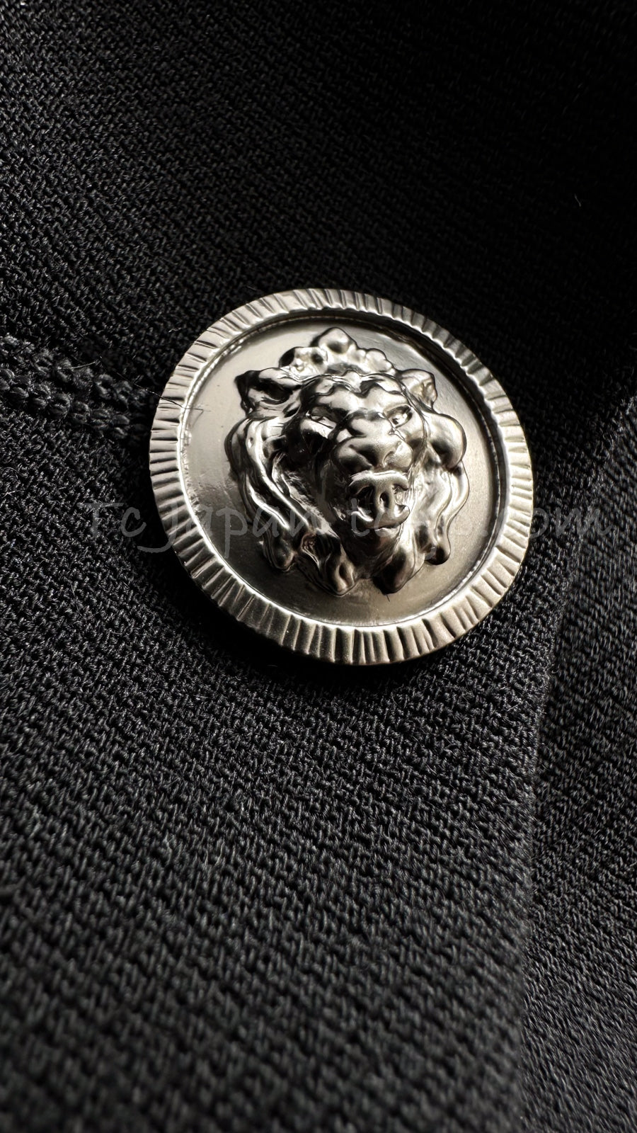 CHANEL 08PF Black Wool Lion Button Blazer Jacket 36 シャネル ブラック・ウール・ライオンボタン・ジャケット