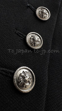 CHANEL 08PF Black Wool Lion Button Blazer Jacket 36 シャネル ブラック・ウール・ライオンボタン・ジャケット