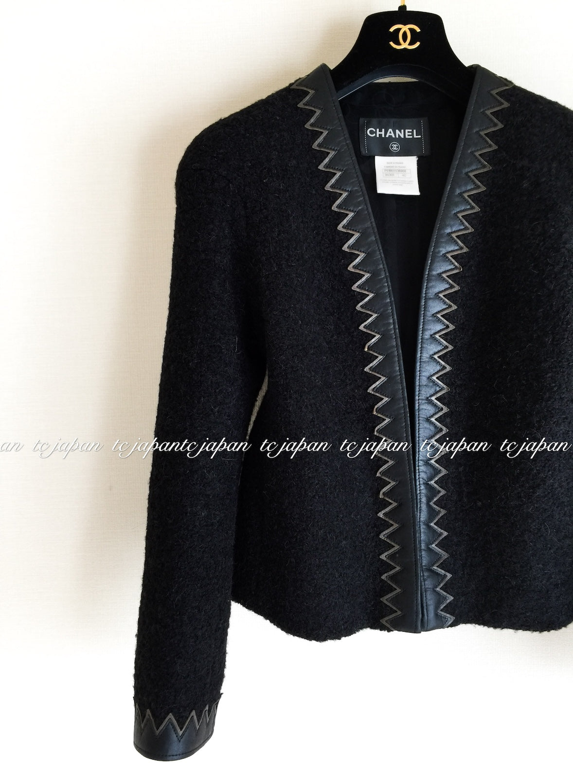 CHANEL 15PF Black Wool Mohair Leather Trim Collarless Jacket 34 シャネル ブラック ウール モヘア レザートリム ノーカラー ジャケット 即発