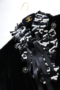 CHANEL 08PF Black Velvet Ribbon Jacket Metiers d'Art 34 シャネル ブラック ベルベット 職人技の結集 リボン細工 メティエダール ジャケット 即発