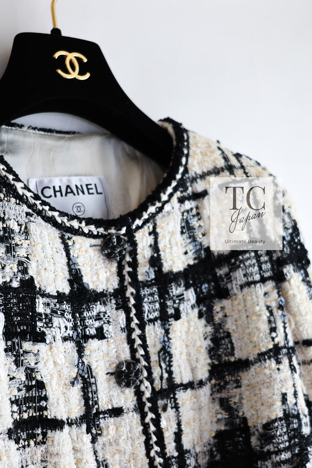 CHANEL 06PF Black Ivory Gripox Buttons Lesage Tweed Jacket 38 シャネル アイボリー ブラック グリポワ 宝石 ボタン ルサージュ ツイード ジャケット 即発