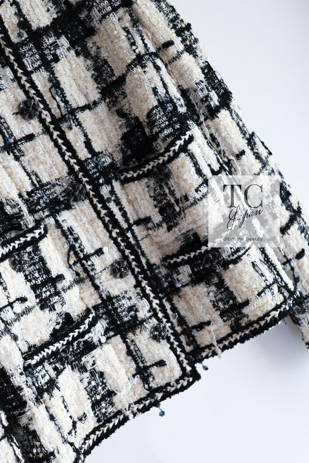 CHANEL 06PF Black Ivory Gripox Buttons Lesage Tweed Jacket 38 シャネル アイボリー ブラック グリポワ 宝石 ボタン ルサージュ ツイード ジャケット 即発