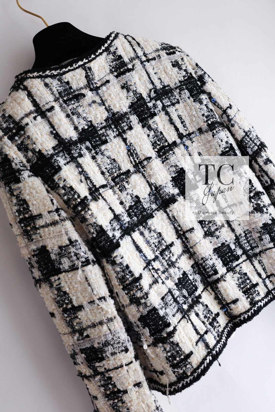 CHANEL 06PF Black Ivory Gripox Buttons Lesage Tweed Jacket 38 シャネル アイボリー ブラック グリポワ 宝石 ボタン ルサージュ ツイード ジャケット 即発