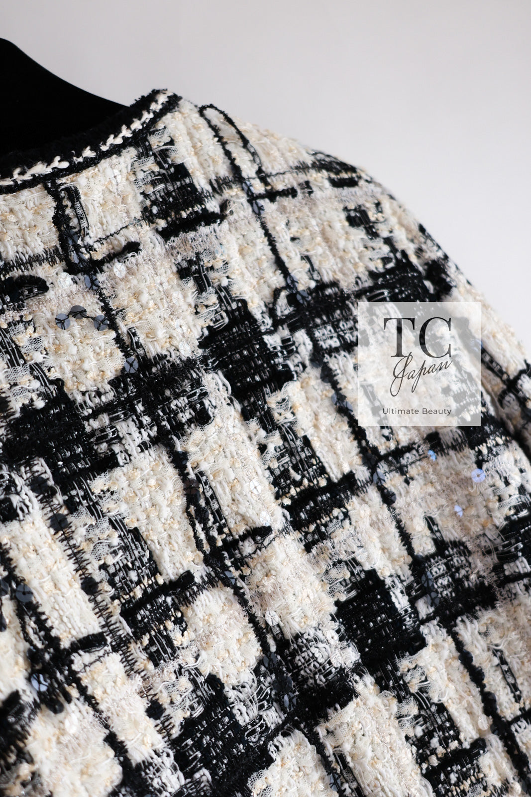 CHANEL 06PF Black Ivory Gripox Buttons Lesage Tweed Jacket 38 シャネル アイボリー ブラック グリポワ 宝石 ボタン ルサージュ ツイード ジャケット 即発