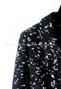 CHANEL 02A Black White Wool Tweed Jacket 42 シャネル ブラック ホワイト ウール ツイード ジャケット 即発