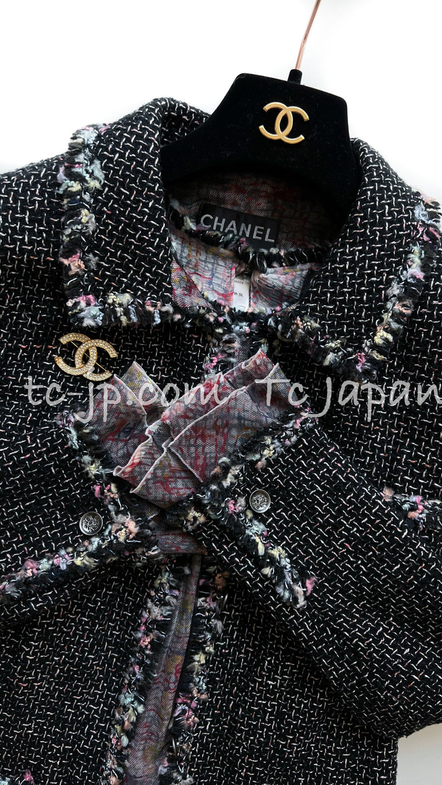 CHANEL 05C $6.5K 57Th NY Limited Collection Silk Wool Tweed Jacket 36 38 40 シャネル NY 57番街 限定 シルク ウール フリル ツイード ジャケット 即発