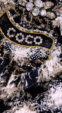 CHANEL 07S Ivory Black Jeweled COCO Emblem Fringed  Lesage Tweed Jacket Skirt 34 40 シャネル ホワイト ブラック CCエンブレム フリンジ ルサージュ ツイード ジャケット スカート 即発