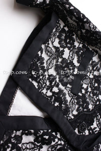 CHANEL 14C Black White Floral Lace Party Jacket 34 36 シャネル ブラック ホワイト フローラル レース パーティー ジャケット 即発 - TC JAPAN