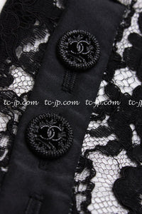 CHANEL 14C Black White Floral Lace Party Jacket 34 36 シャネル ブラック ホワイト フローラル レース パーティー ジャケット 即発 - TC JAPAN